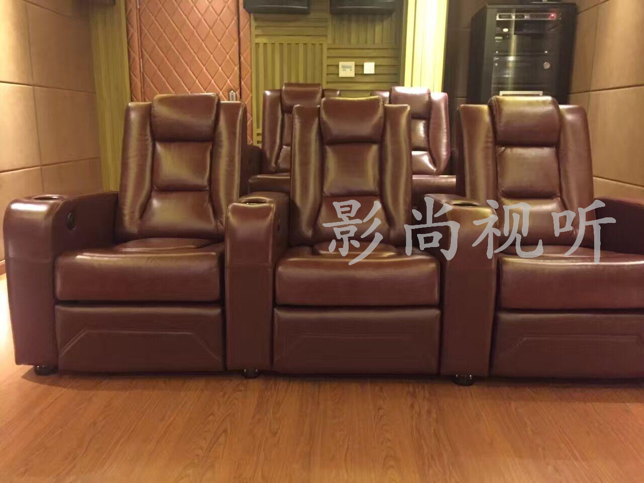 番禺金山谷全景聲7.2.4家庭影院案例圖片